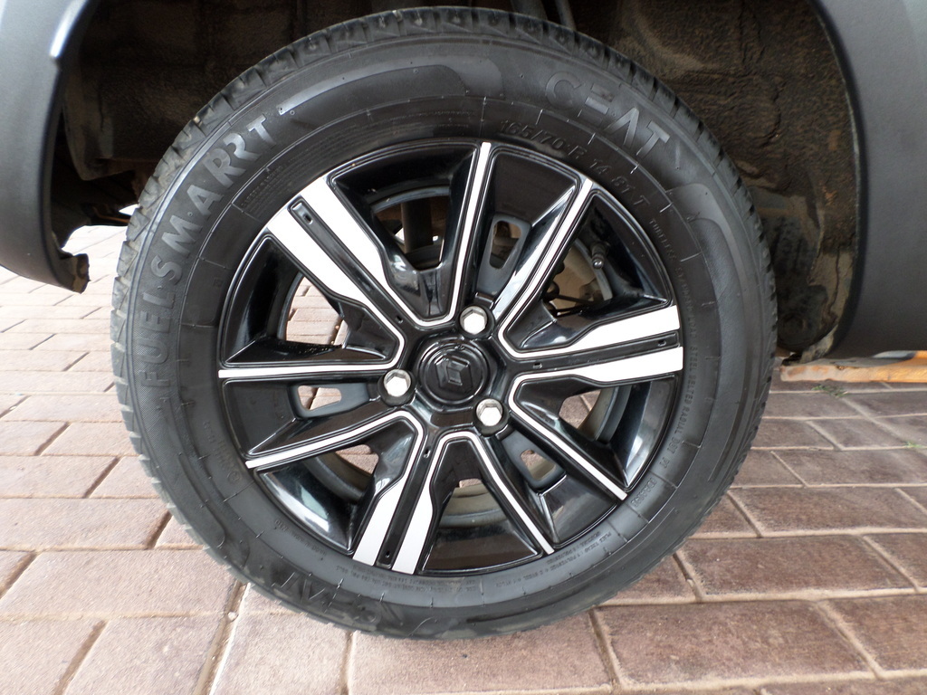 RENAULT KWID KWID 1.0 CLIMBER 5DR AMT - 19