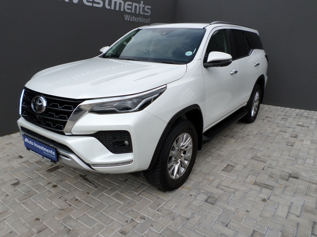 TOYOTA FORTUNER FORTUNER 2.8GD-6 VX A/T - 3