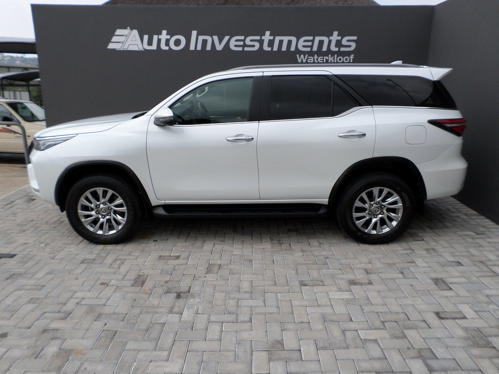 TOYOTA FORTUNER FORTUNER 2.8GD-6 VX A/T - 6