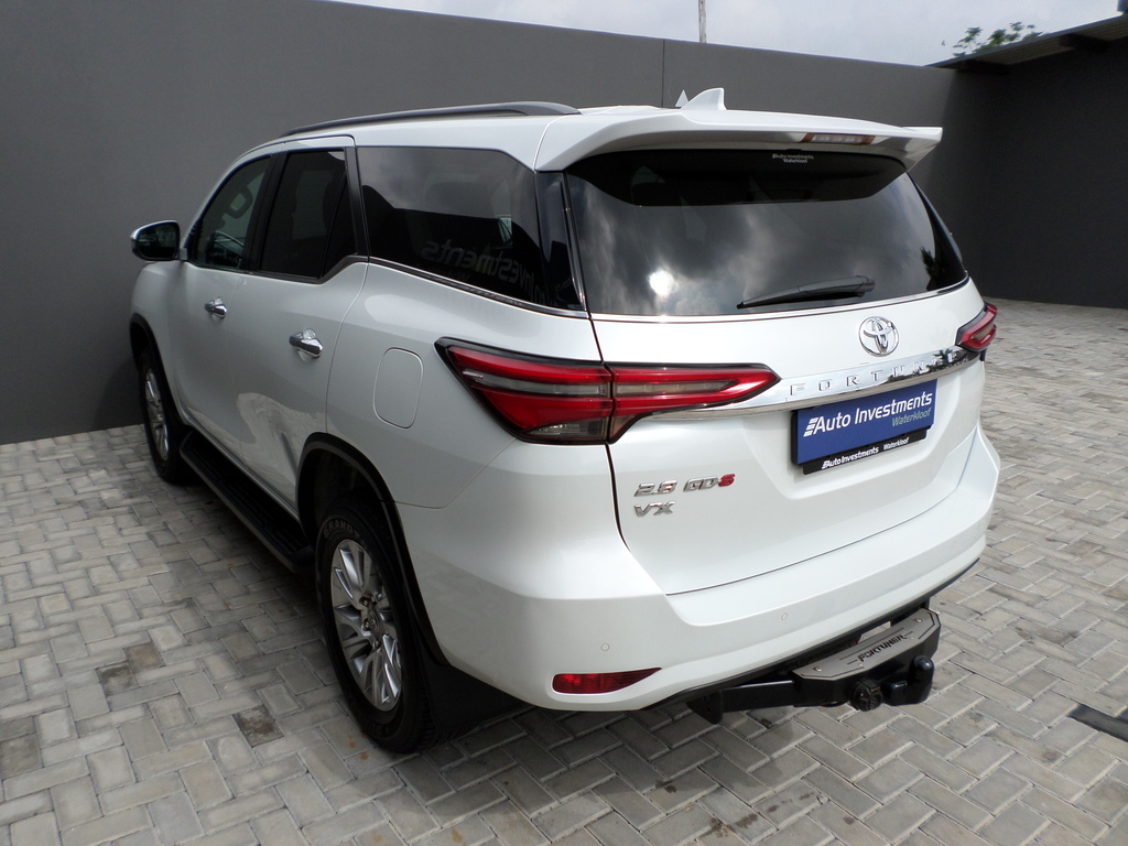 TOYOTA FORTUNER FORTUNER 2.8GD-6 VX A/T - 9