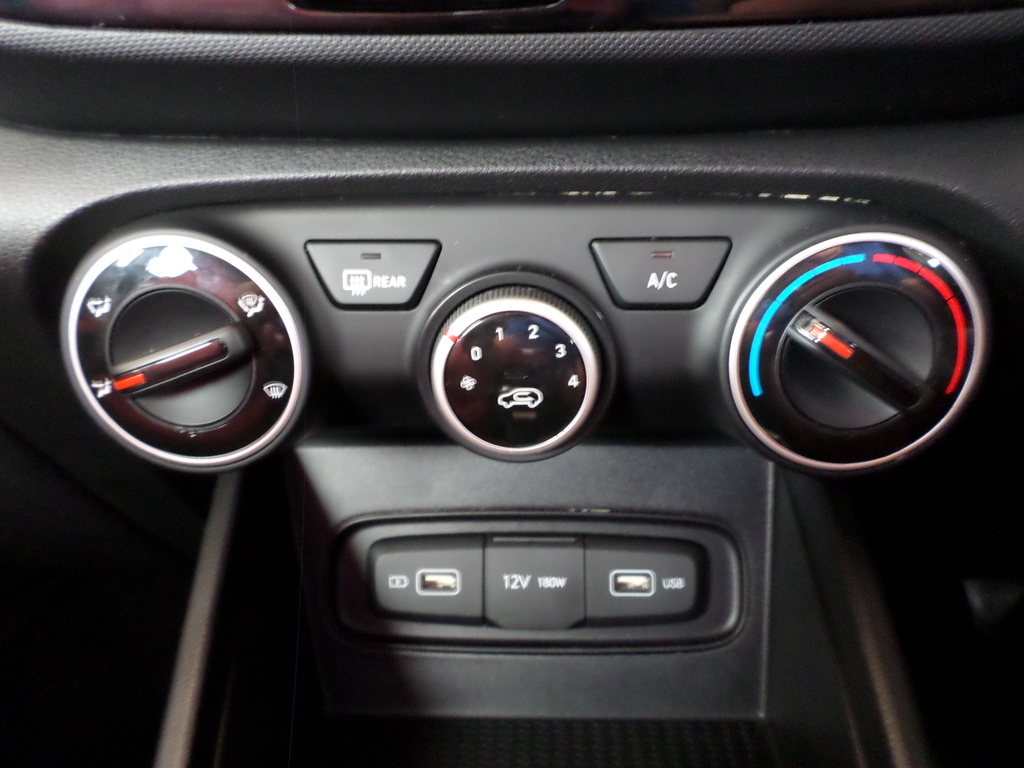 HYUNDAI VENUE VENUE 1.0 TGDI FLUID DCT