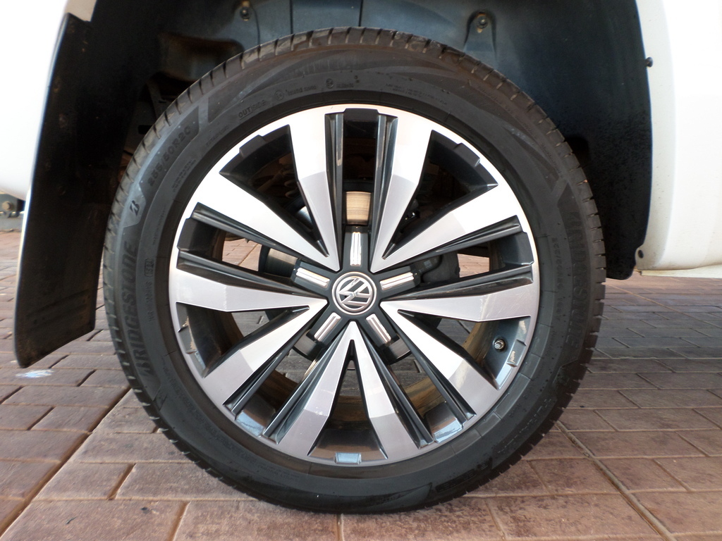 VOLKSWAGEN AMAROK AMAROK 3.0 TDi H-LINE 4MOT A/T D/C P/U