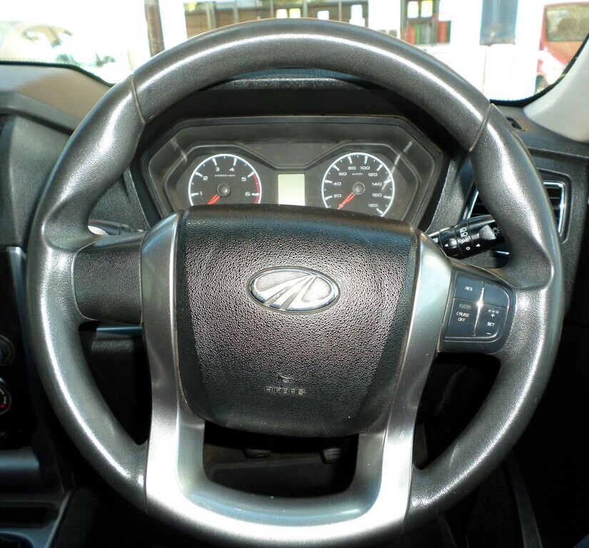MAHINDRA PIK UP PIK UP 2.2 mHAWK S6 4X4 P/U D/C