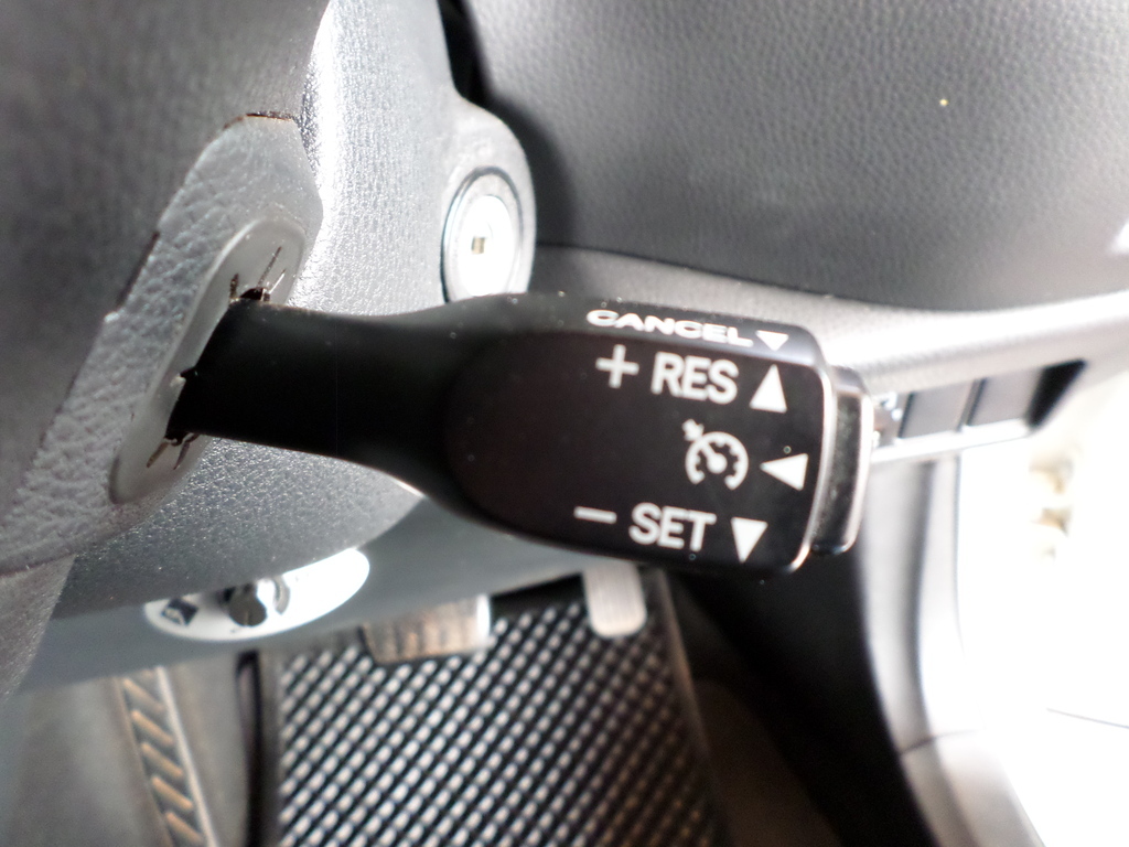 TOYOTA C-HR C-HR 1.2T PLUS CVT - 17