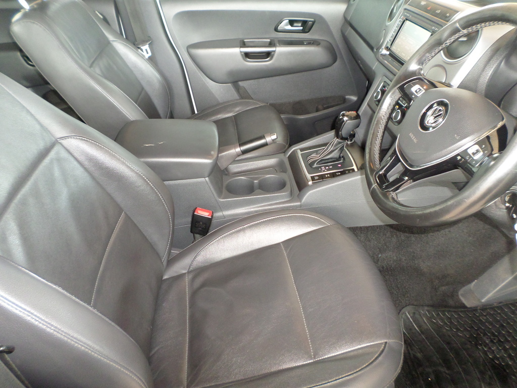 VOLKSWAGEN AMAROK AMAROK 2.0 BiTDi HIGHLINE 132KW 4MOT A/T D/C P/U - 17