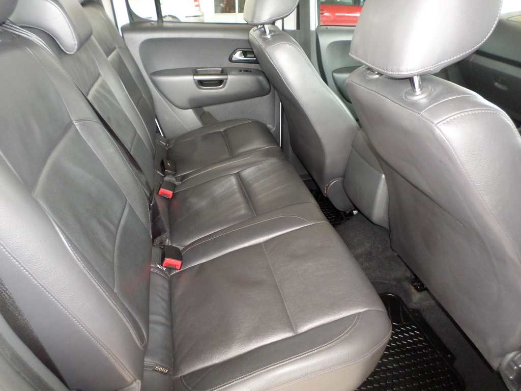 VOLKSWAGEN AMAROK AMAROK 2.0 BiTDi HIGHLINE 132KW 4MOT A/T D/C P/U - 18