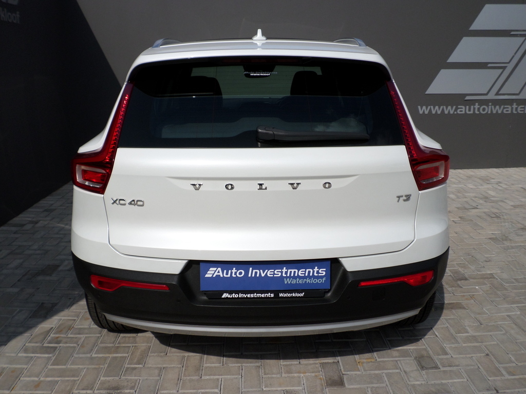 VOLVO XC40 XC40 T3 INSCRIPTION GEARTRONIC - 8