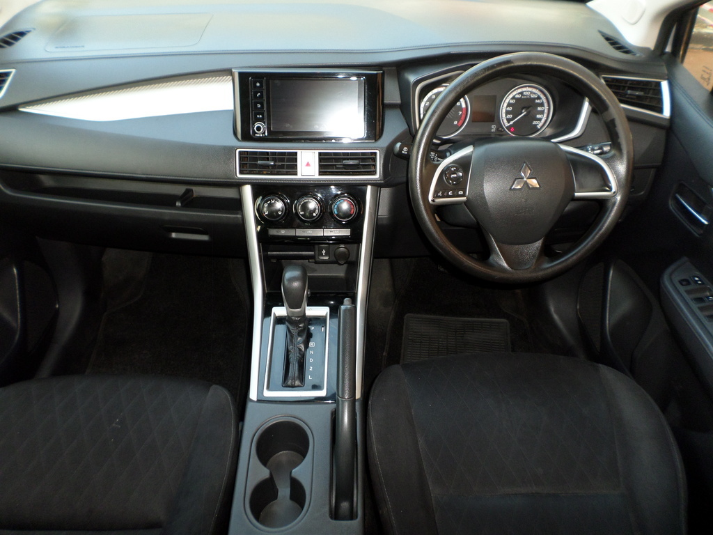 MITSUBISHI XPANDER XPANDER 1.5 A/T - 11