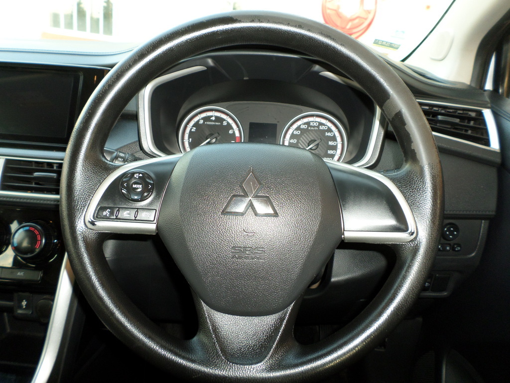 MITSUBISHI XPANDER XPANDER 1.5 A/T - 17