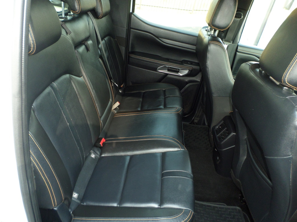 FORD RANGER RANGER 2.0D BI-TURBO WILDTRAK 4X4 A/T P/U D/C - 13