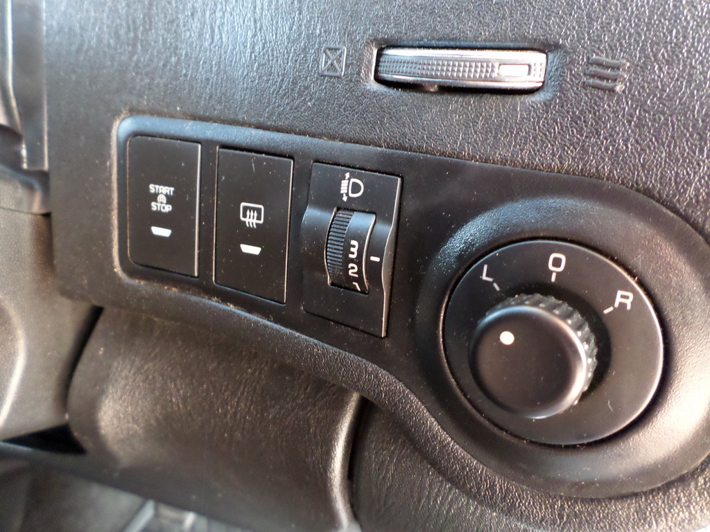 MAHINDRA SCORPIO PIK UP 2.2 mHAWK S6 REFRESH 4X4 P/U S/C - 14
