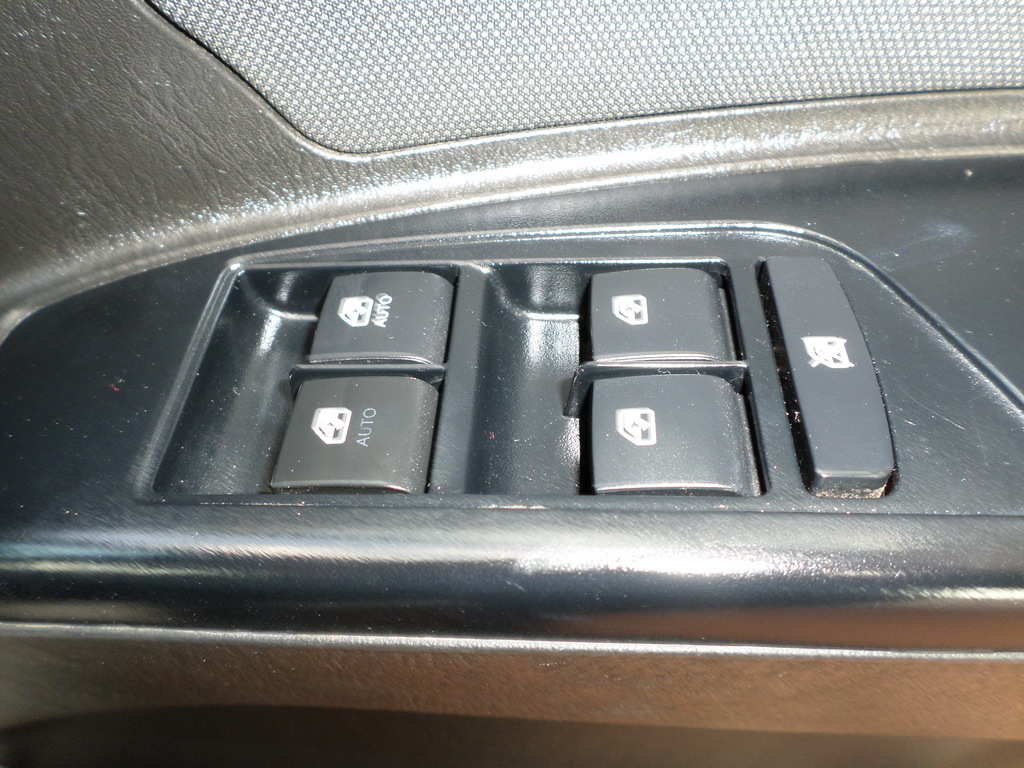 MAHINDRA SCORPIO PIK UP 2.2 mHAWK S10 4X4 P/U D/C - 15