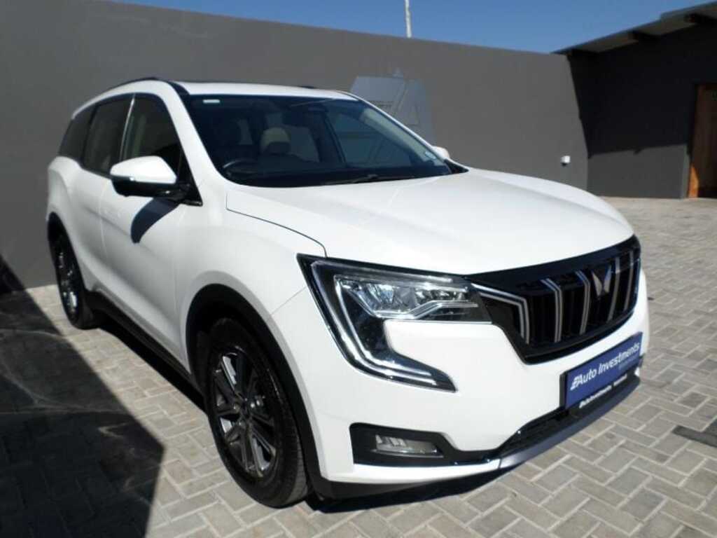 MAHINDRA XUV 700 XUV 700 2.0 AX7L A/T (7 SEATER)