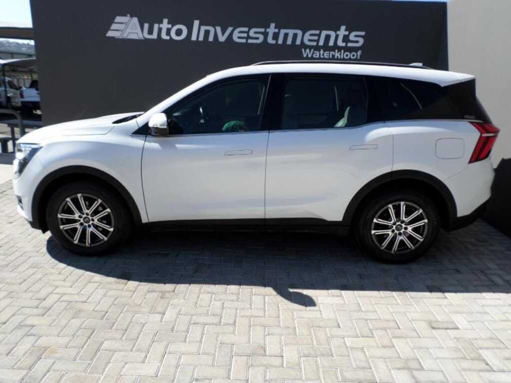 MAHINDRA XUV 700 XUV 700 2.0 AX7L A/T (7 SEATER)