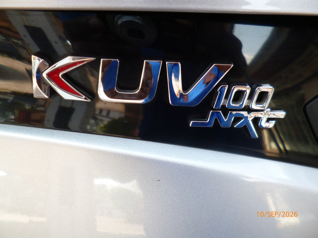 MAHINDRA KUV 100 KUV 100 1.2 K6+ #DARE - 12