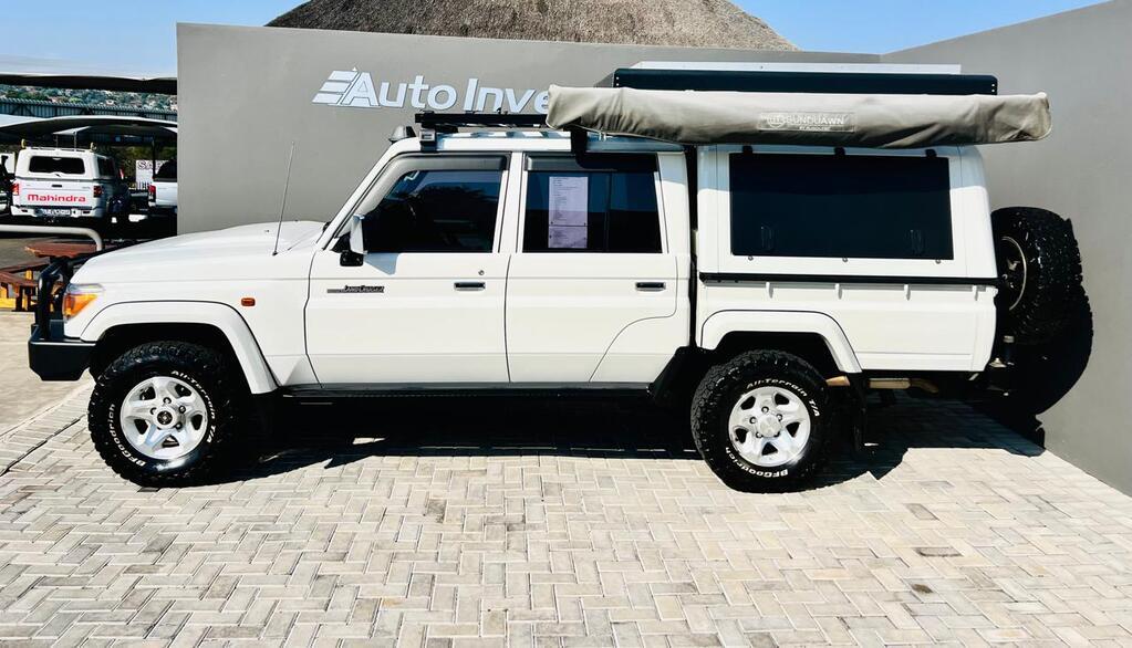 TOYOTA LAND CRUISER PICK UP LAND CRUISER 79 4.5D P/U D/C - 5
