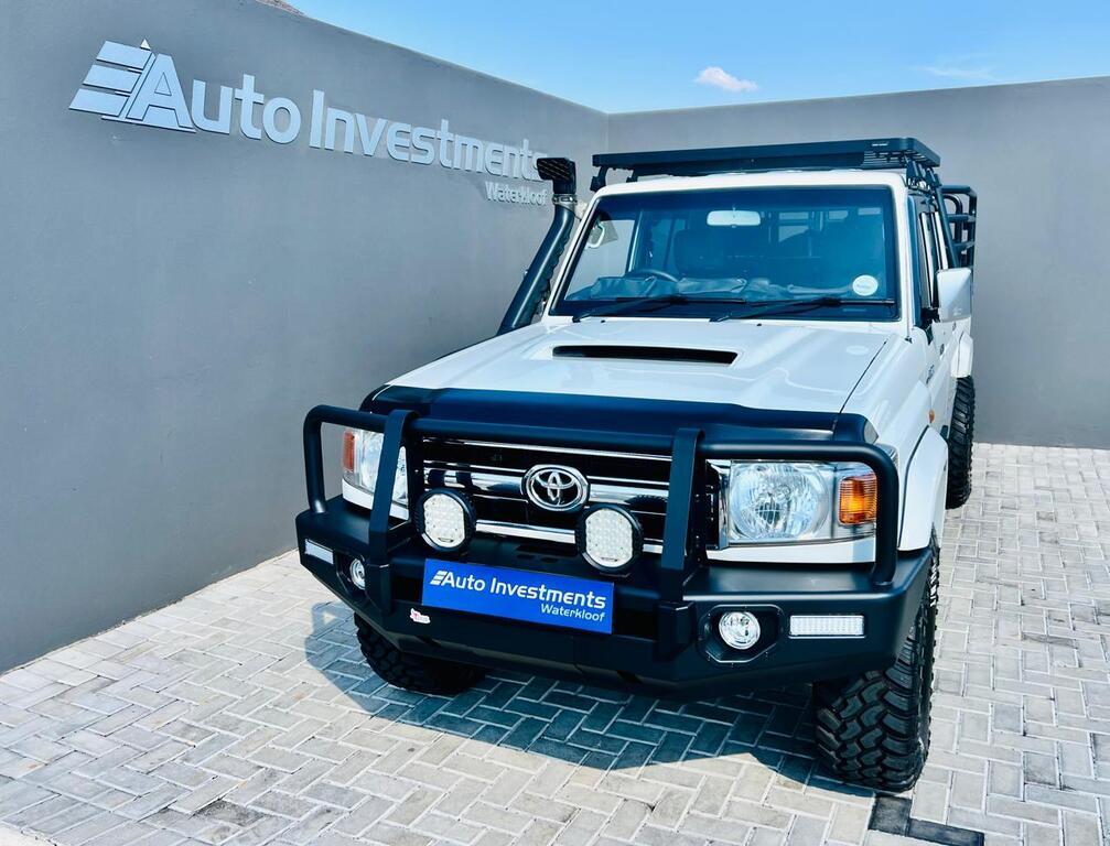 TOYOTA LAND CRUISER PICK UP LAND CRUISER 79 4.5D P/U D/C - 2