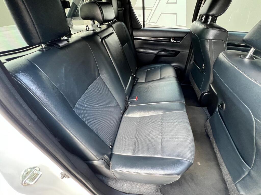 TOYOTA HILUX HILUX 2.8 GD-6 RB LEGEND A/T P/U D/C - 14
