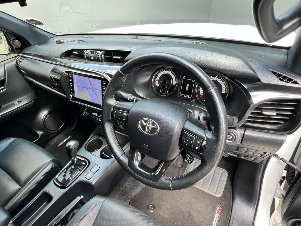 TOYOTA HILUX HILUX 2.8 GD-6 RB LEGEND A/T P/U D/C - 16