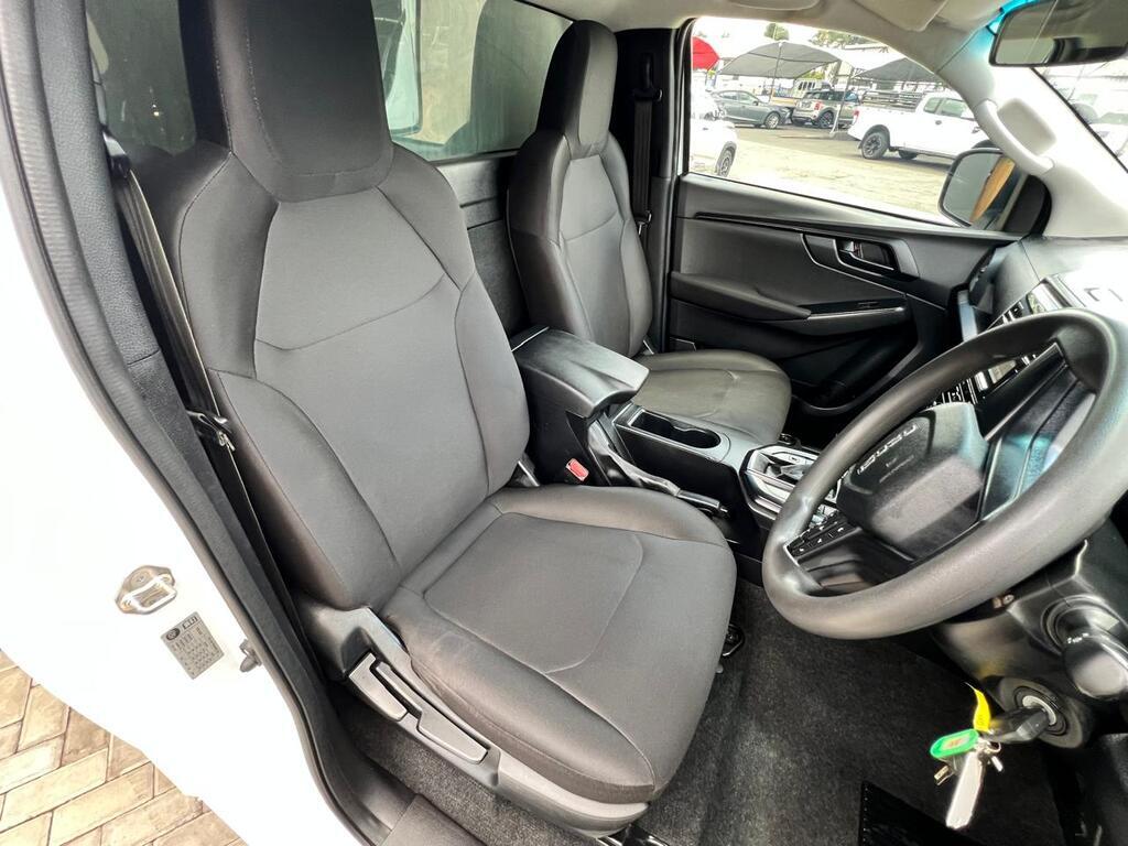 ISUZU D-MAX D-MAX 1.9 Ddi L 4X4 A/T S/C P/U - 20