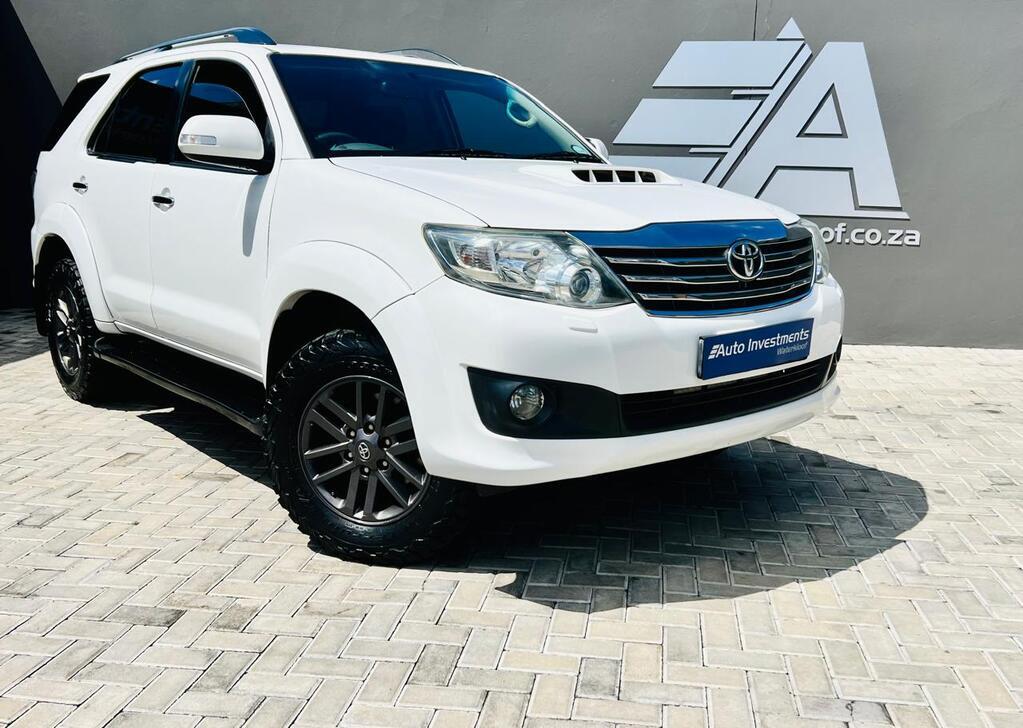TOYOTA FORTUNER FORTUNER 3.0D-4D 4X4 A/T - 1