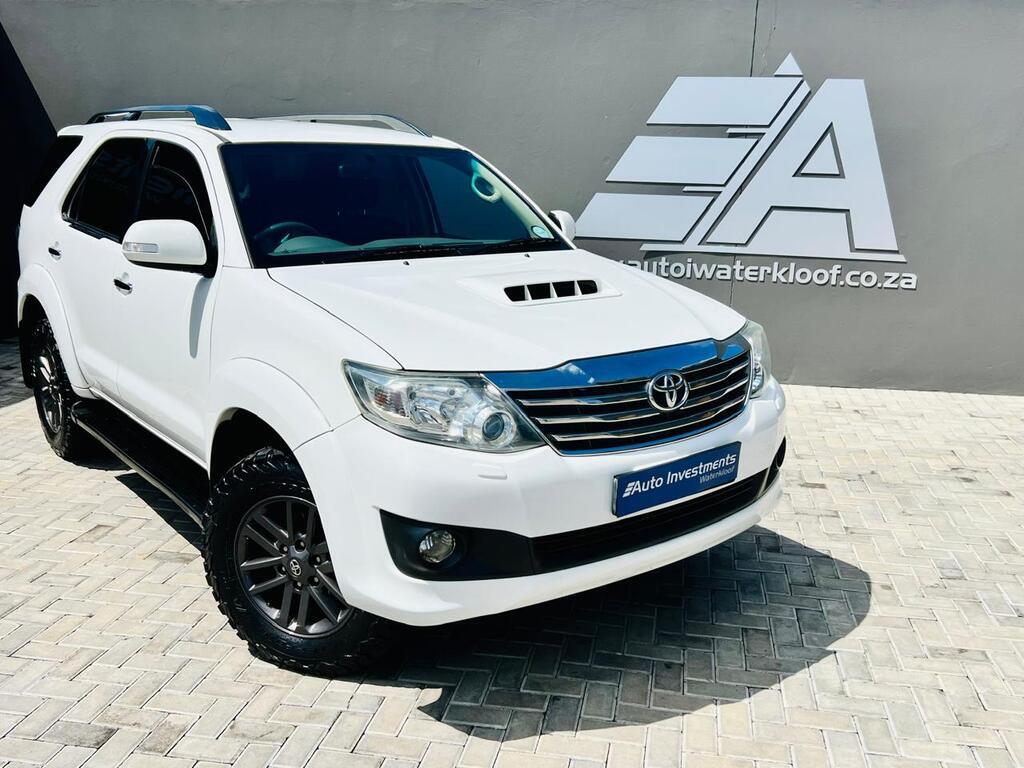 TOYOTA FORTUNER FORTUNER 3.0D-4D 4X4 A/T - 2