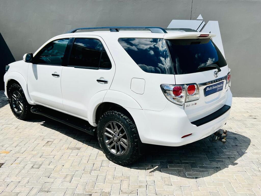 TOYOTA FORTUNER FORTUNER 3.0D-4D 4X4 A/T - 3