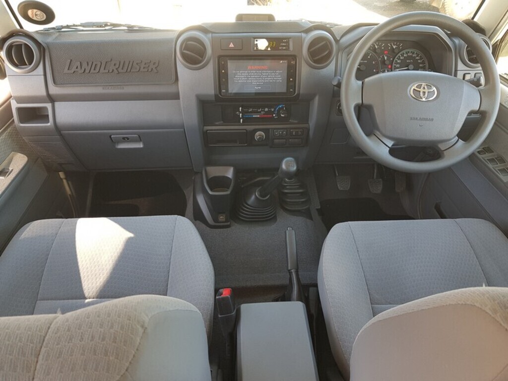 TOYOTA LAND CRUISER PICK UP LAND CRUISER 79 4.5D P/U D/C - 19