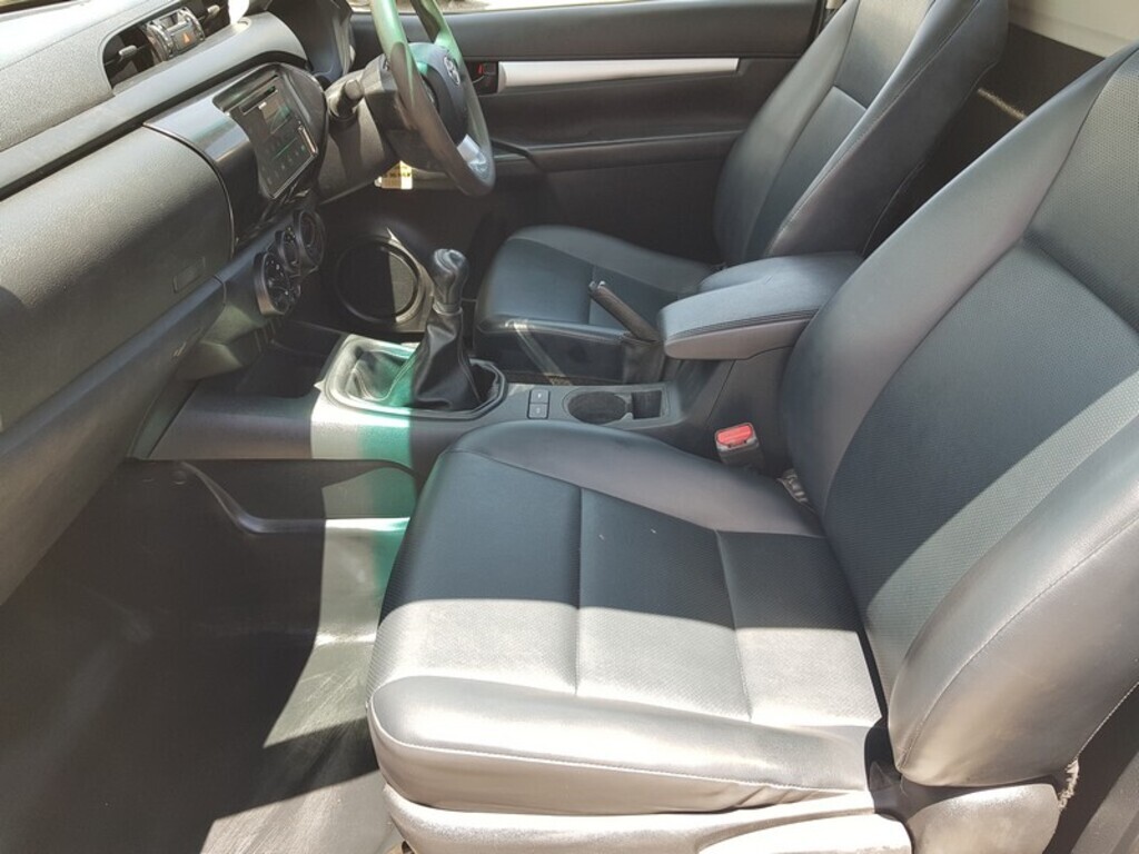 TOYOTA HILUX HILUX 2.4 GD-6 RB SR P/U S/C - 13