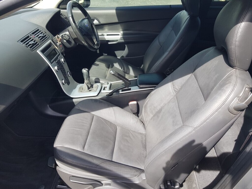 VOLVO C30 C30 D2 ESSENTIAL - 13
