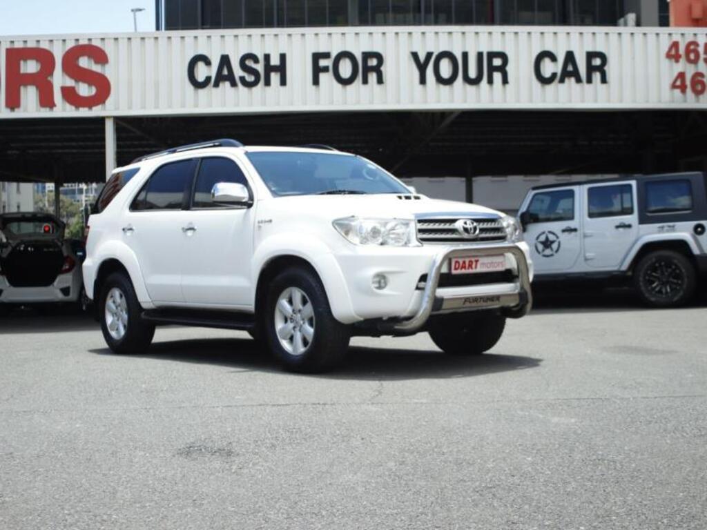 Toyota Fortuner II 3.0 D-4D 4X4 Auto
