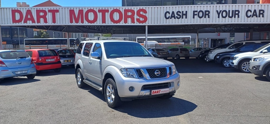 Nissan Pathfinder 2.5 dCi SE Auto