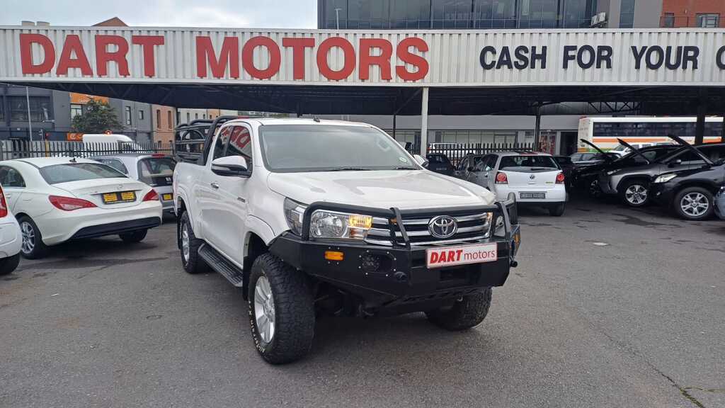 Toyota Hilux 2.8 GD-6 Raider Extra Cab 4x4 