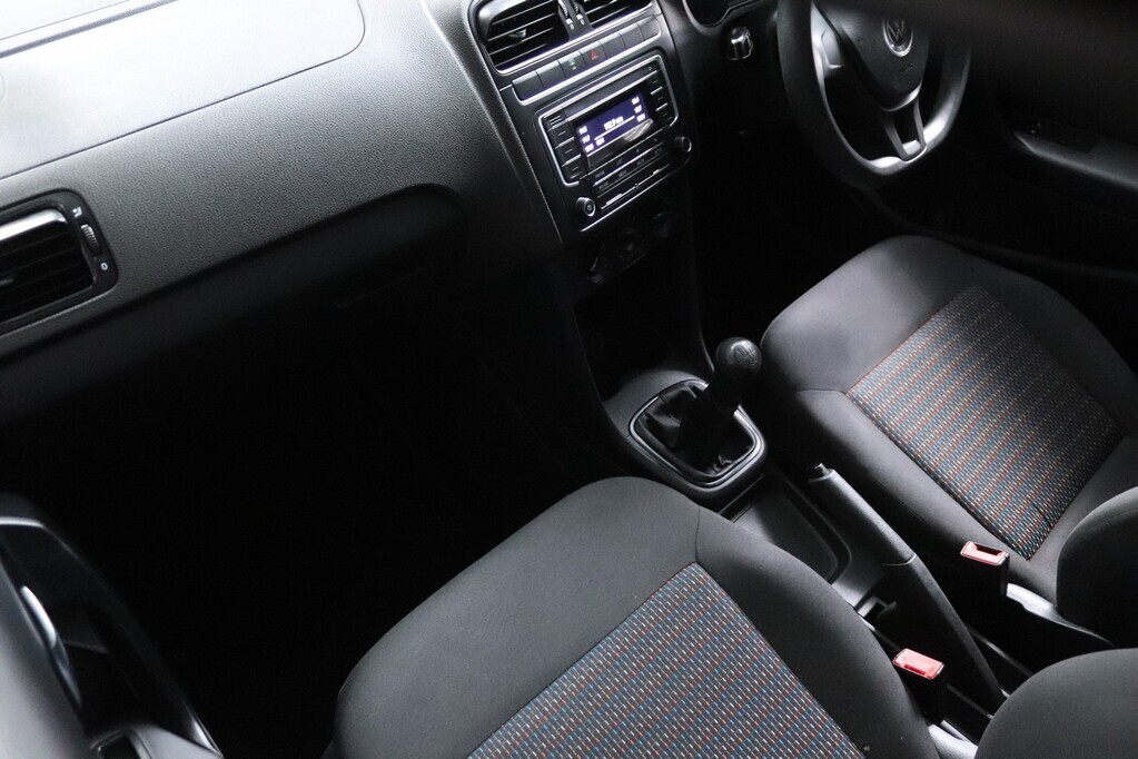 VOLKSWAGEN POLO VIVO POLO VIVO 1.4 TRENDLINE (5DR) - 12