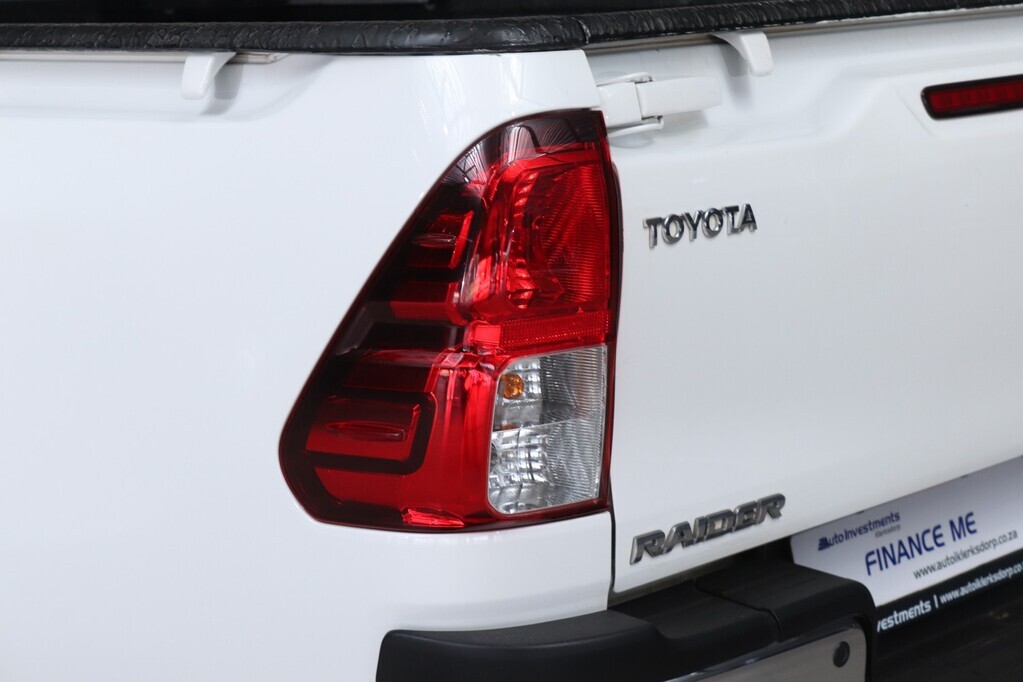 TOYOTA HILUX HILUX 2.4 GD-6 RB RAIDER P/U S/C