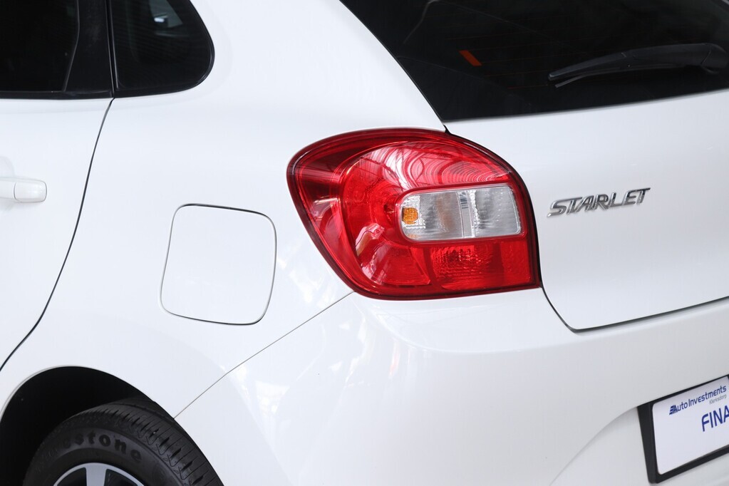 TOYOTA STARLET STARLET 1.4 Xs A/T - 19