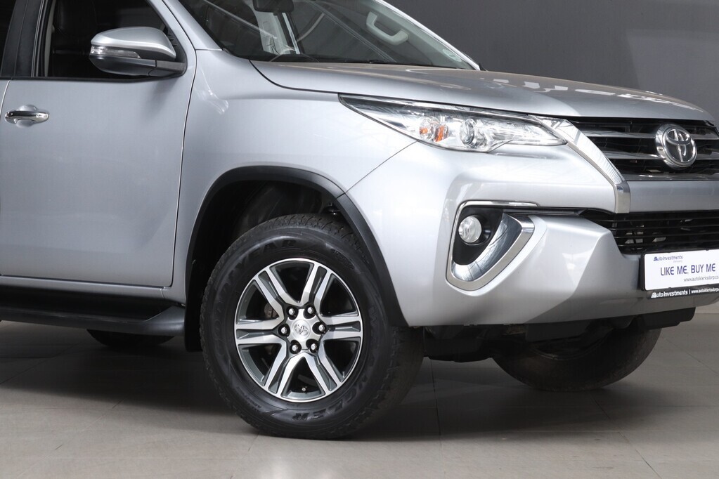 TOYOTA FORTUNER FORTUNER 2.4GD-6 R/B A/T - 3