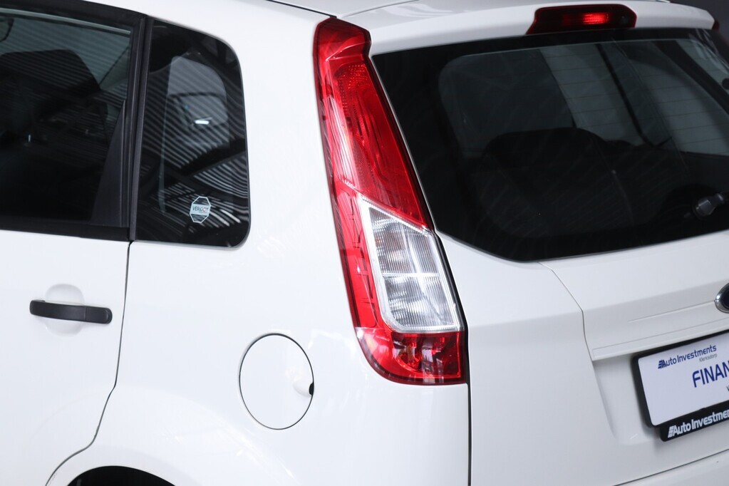FORD FIGO FIGO 1.4 AMBIENTE - 19