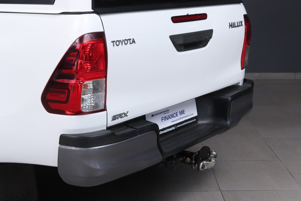 TOYOTA HILUX HILUX 2.4 GD-6 RB SRX P/U D/C