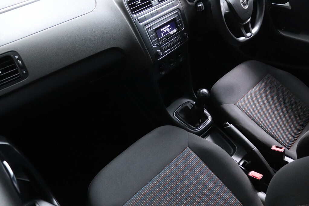 VOLKSWAGEN POLO VIVO POLO VIVO 1.4 TRENDLINE (5DR) - 12