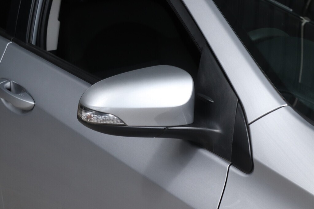 TOYOTA COROLLA QUEST COROLLA QUEST PLUS 1.8 - 7