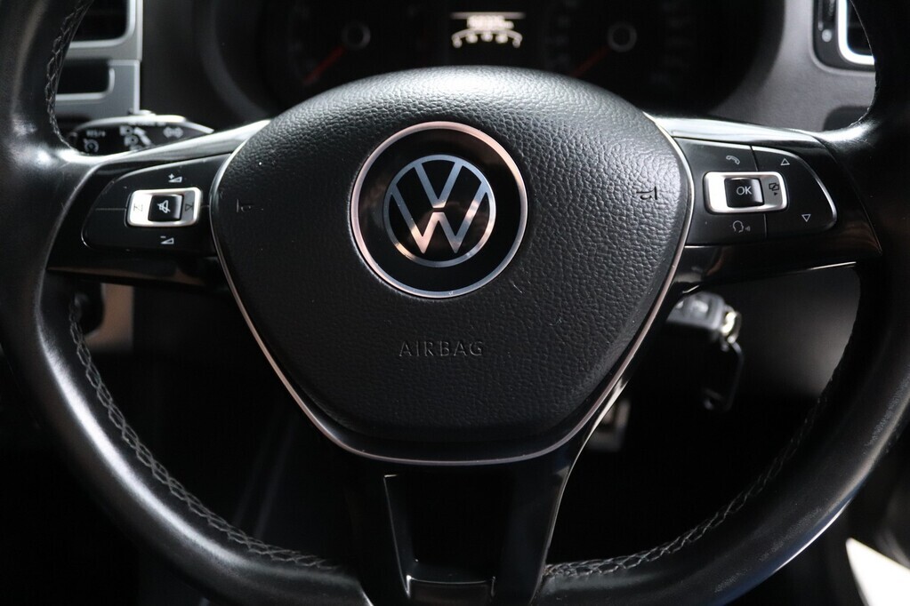 VOLKSWAGEN POLO VIVO POLO VIVO 1.0 TSI GT (5DR)