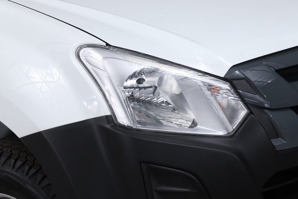 ISUZU D-MAX D-MAX 250 HO FLEETSIDE SAFETY S/C P/U