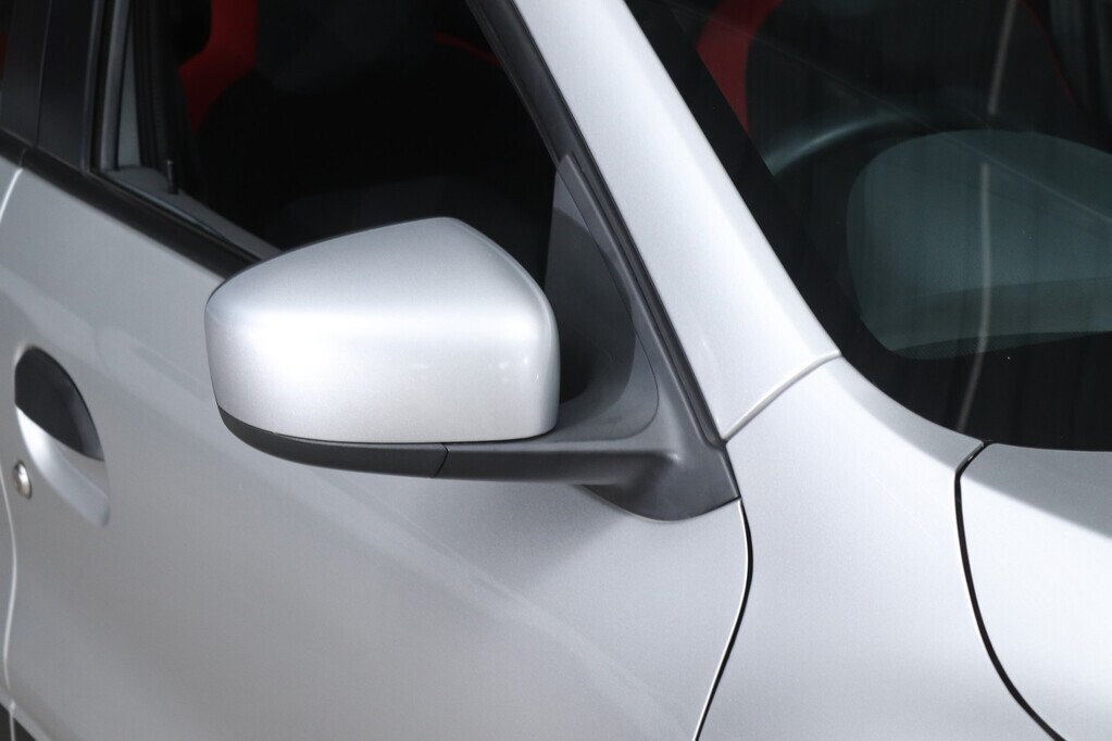 RENAULT KWID KWID 1.0 DYNAMIQUE / ZEN 5DR