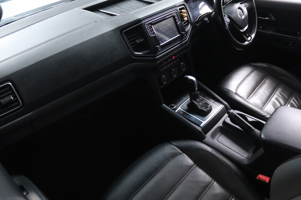 VOLKSWAGEN AMAROK AMAROK 2.0 BiTDi DARK LABEL 4MOT A/T D/C P/U