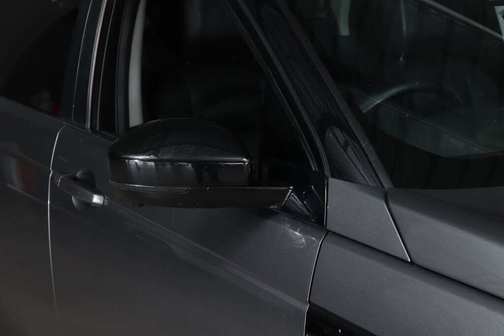 LAND ROVER DISCOVERY SPORT DISCOVERY SPORT 2.0i4 D HSE LUX