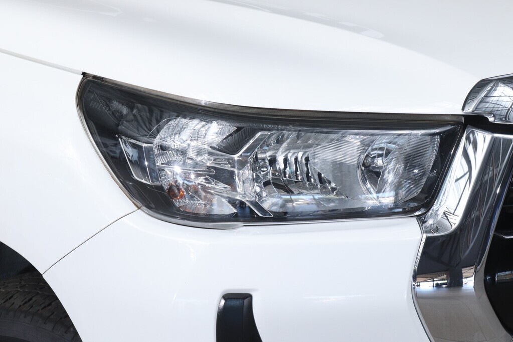 TOYOTA HILUX HILUX 2.4 GD-6 RB RAIDER A/T P/U S/C