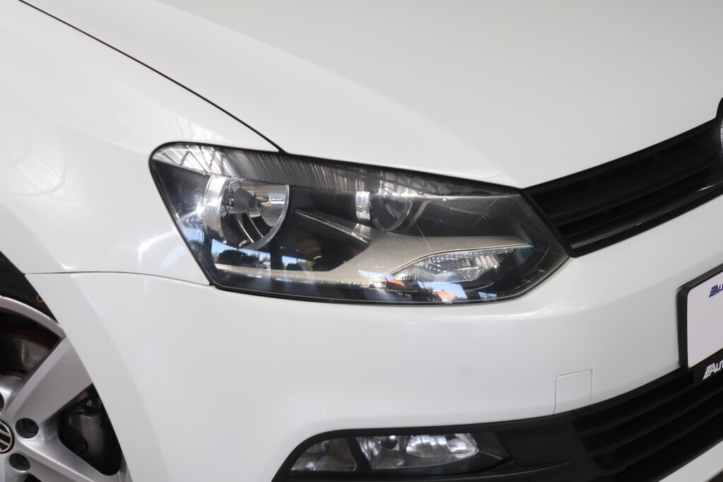 VOLKSWAGEN POLO VIVO POLO VIVO 1.4 COMFORTLINE (5DR) - 4