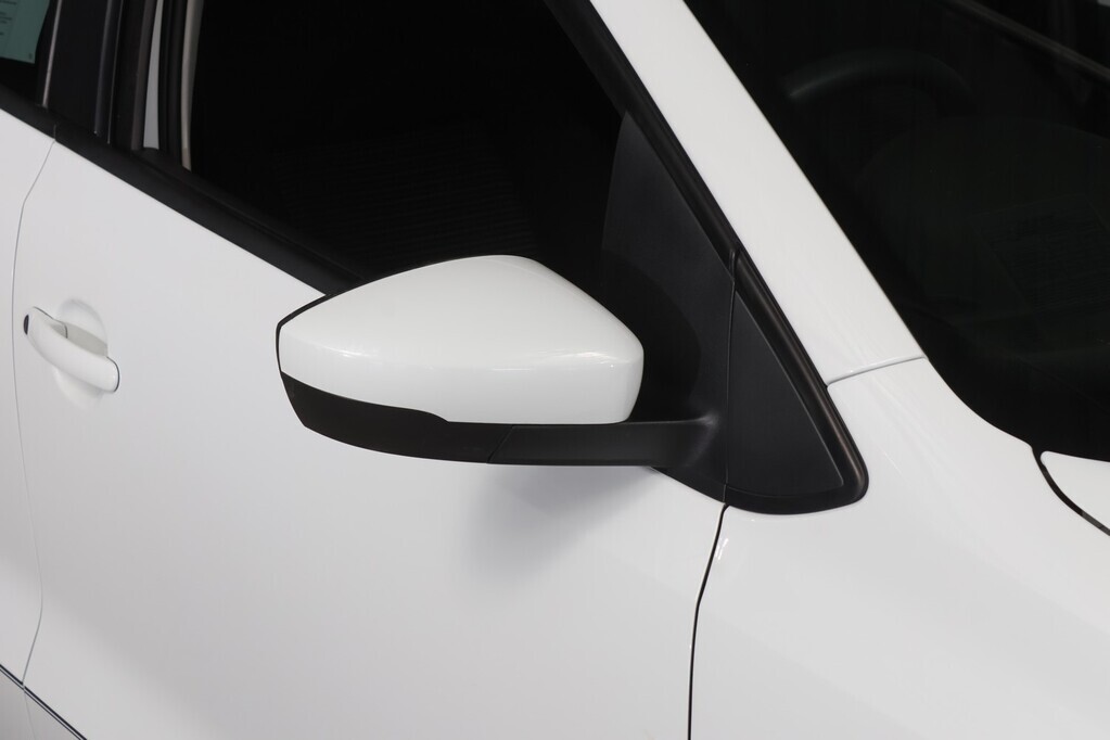 VOLKSWAGEN POLO VIVO POLO VIVO 1.4 COMFORTLINE (5DR) - 7