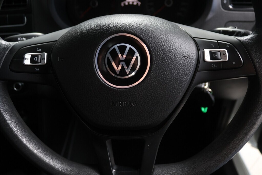 VOLKSWAGEN POLO VIVO POLO VIVO 1.4 COMFORTLINE (5DR) - 9